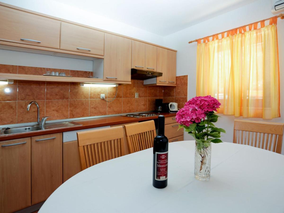 Holiday Home Gorana - Brc152 By Interhome Mirce Exteriör bild